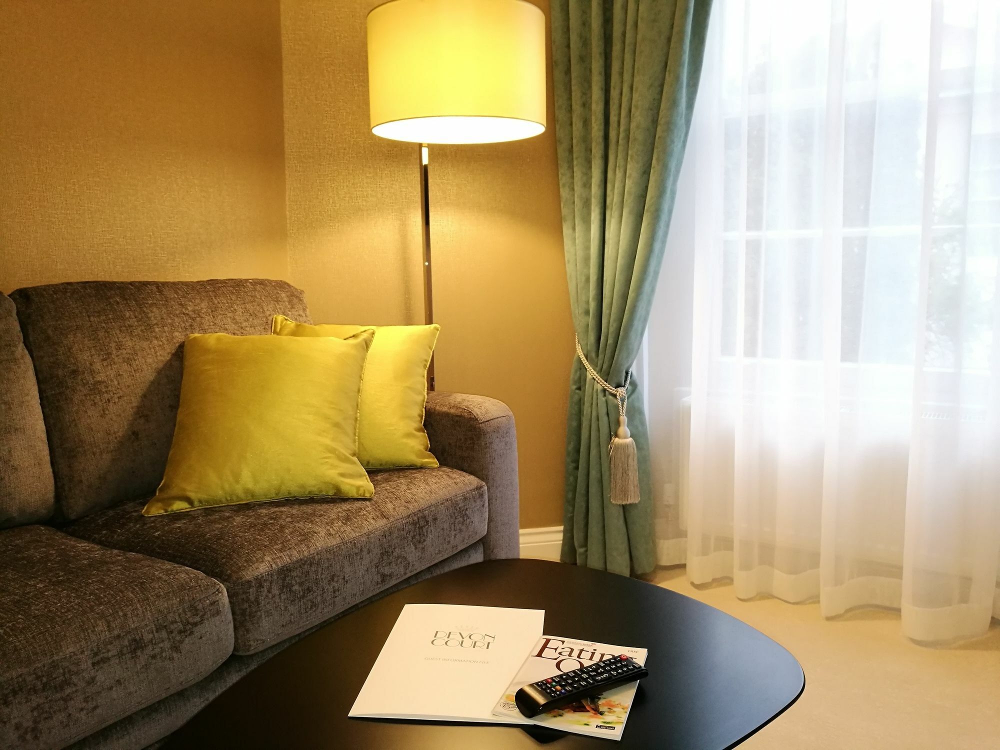 The Devon Court Hotel ทอร์คิ ภายนอก รูปภาพ