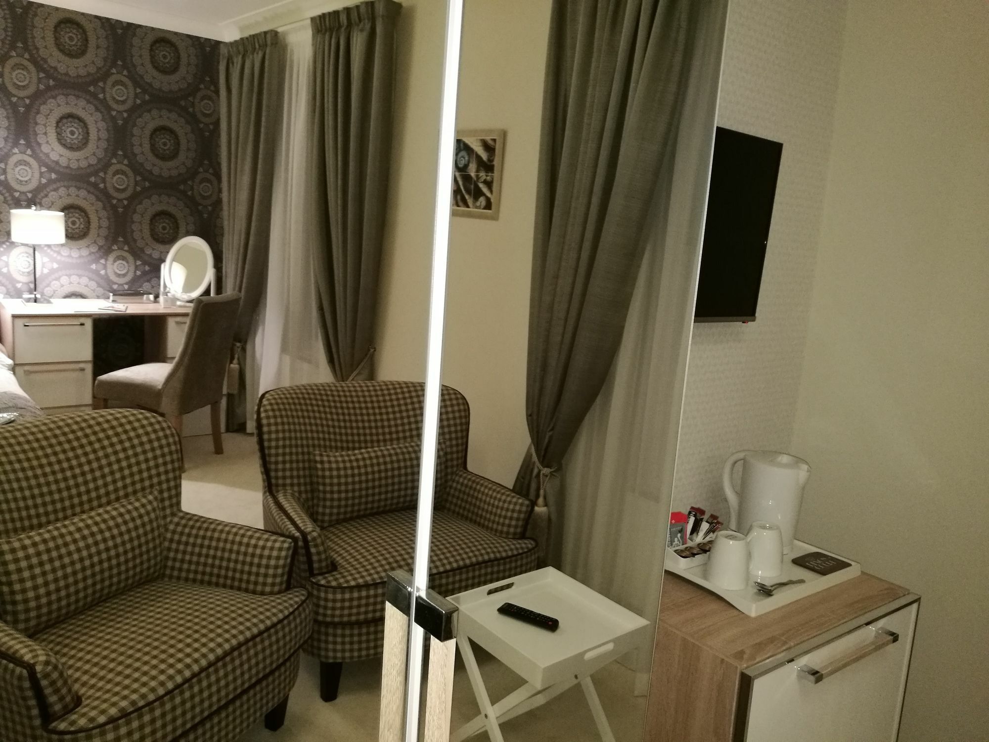 The Devon Court Hotel ทอร์คิ ภายนอก รูปภาพ